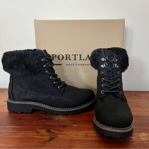 NIB! PORTLAND BOOT COMPANY BROOKLYN Faux Fur Lined Leather Boots Size 9